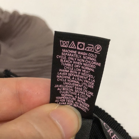 Victoria’s Secret Mini Skirt Women’s Size 10 - Picture 6 of 9